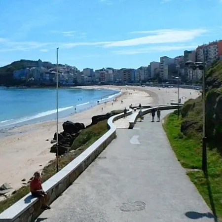 Apartamento Piso Al Lado De La Playa, Ruta De Faros, Etc Malpica